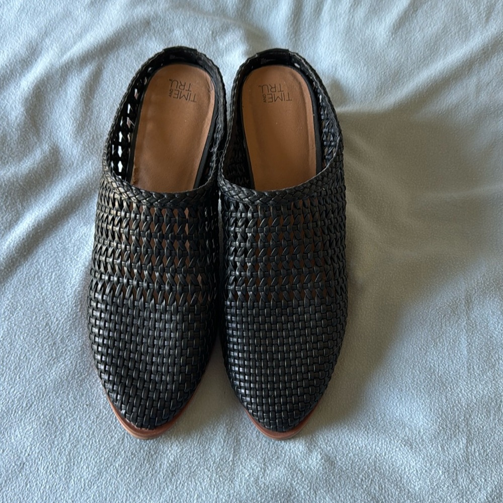 Time and Tru Mules